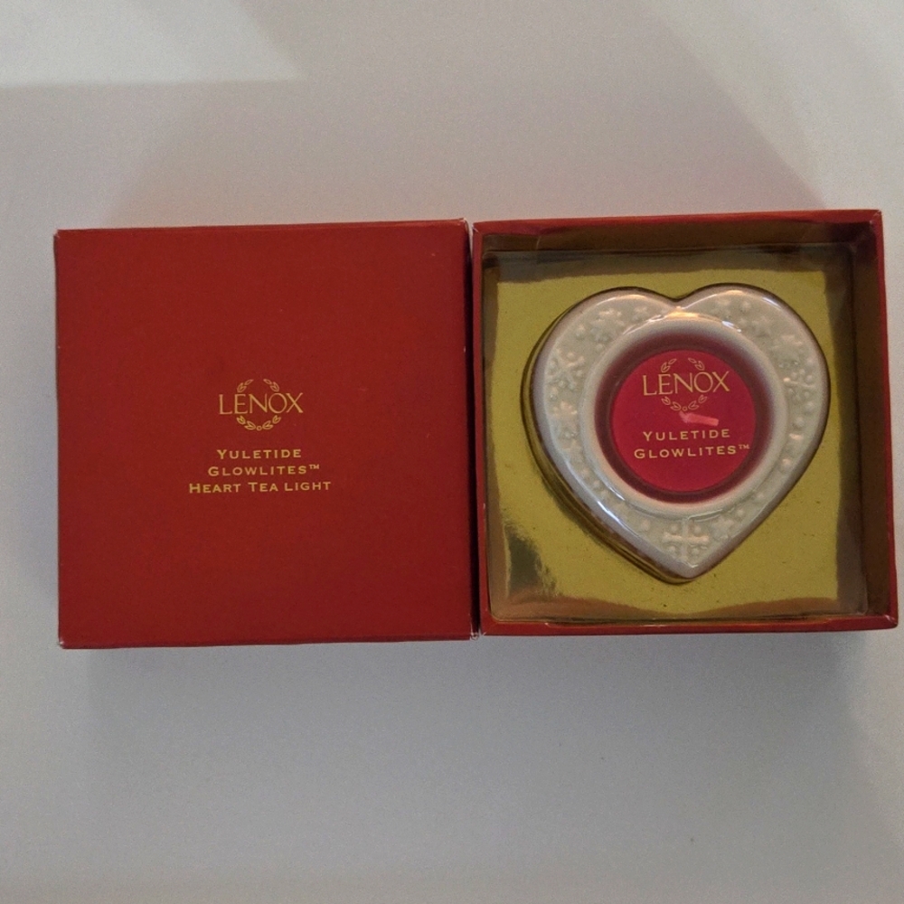 Lenox Yuletide Glowlites Heart‎ Tea Light